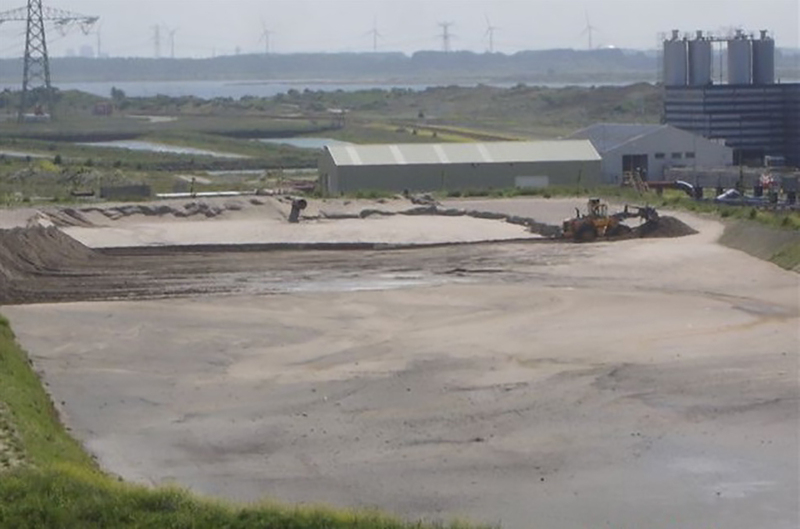 case study slufter sand separation removing sand // cs_slufter-sand-separation-removing-sand.jpg (225 K)